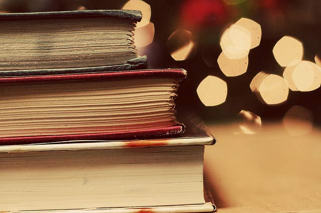  - Топ 10 на книжарници „Сиела“