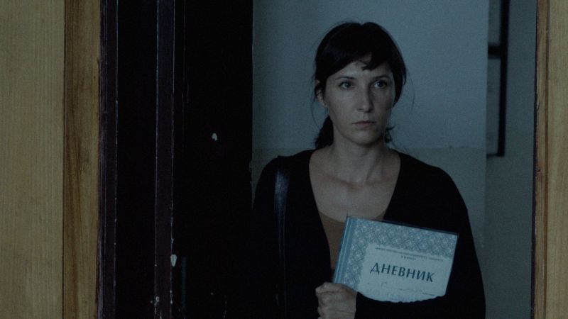Маргита Гошева в образа на учителката в "Урок". - Урок по кино с 40 години давност