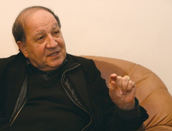 „Между красотата и тъгата се роди идеята за „Щъркелиада“, споделя писателят Николай Стоянов. Снимка: Личен архив - Когато щъркелите срещнаха хората