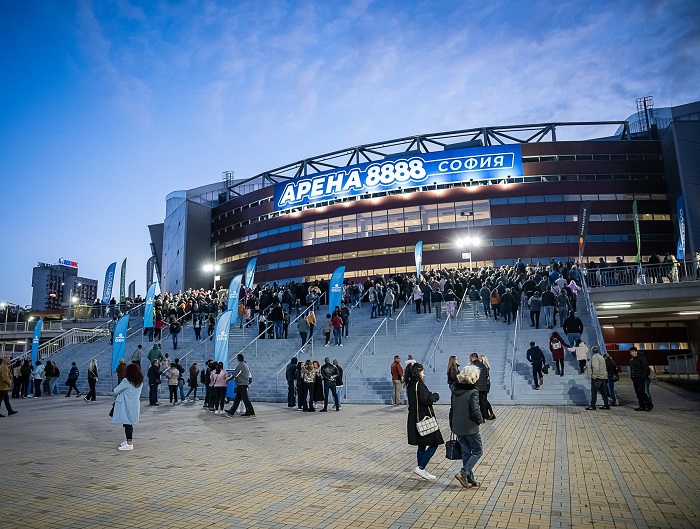 В момента залата носи наименованието на хазартна фирма, което е против изискванията на международните организатори. Снимка: Fest Team - „Арена 8888“ трябва да смени името си заради „Евровизия“