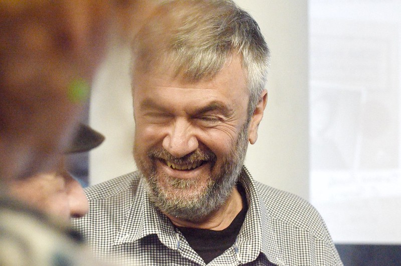 Режисьорът Теди Москов. Снимка: Емил Георгиев/Площад Славейков - Умник Теди с умници другари